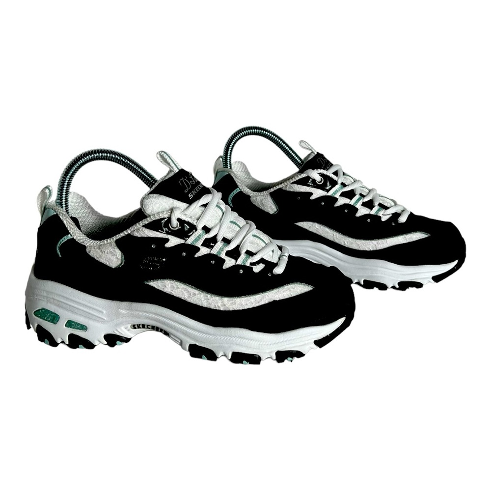 Sketchers D’Lites shoes in black and white with seafoam accent.  Size 7